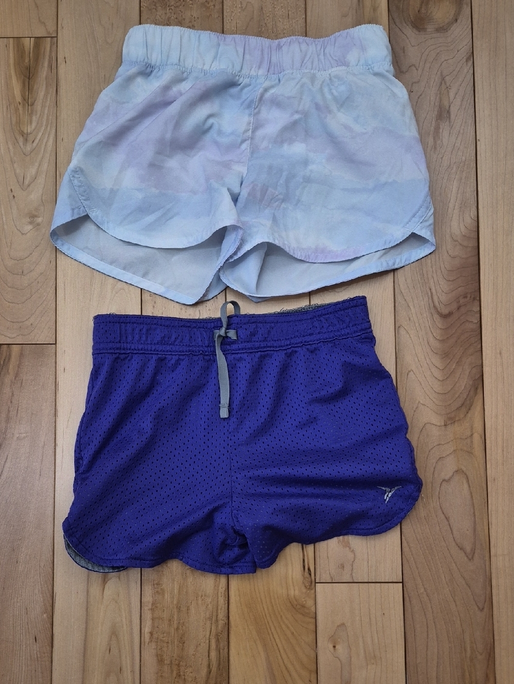 2 Pair of Girls Size 6/7 Old Navy Shorts